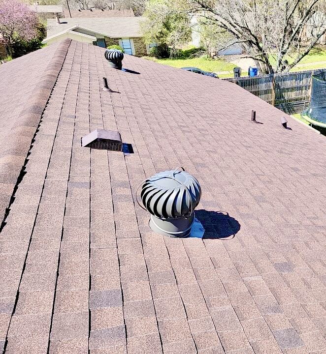 Completed shingle roof by Roof Experts roofer Allen TX